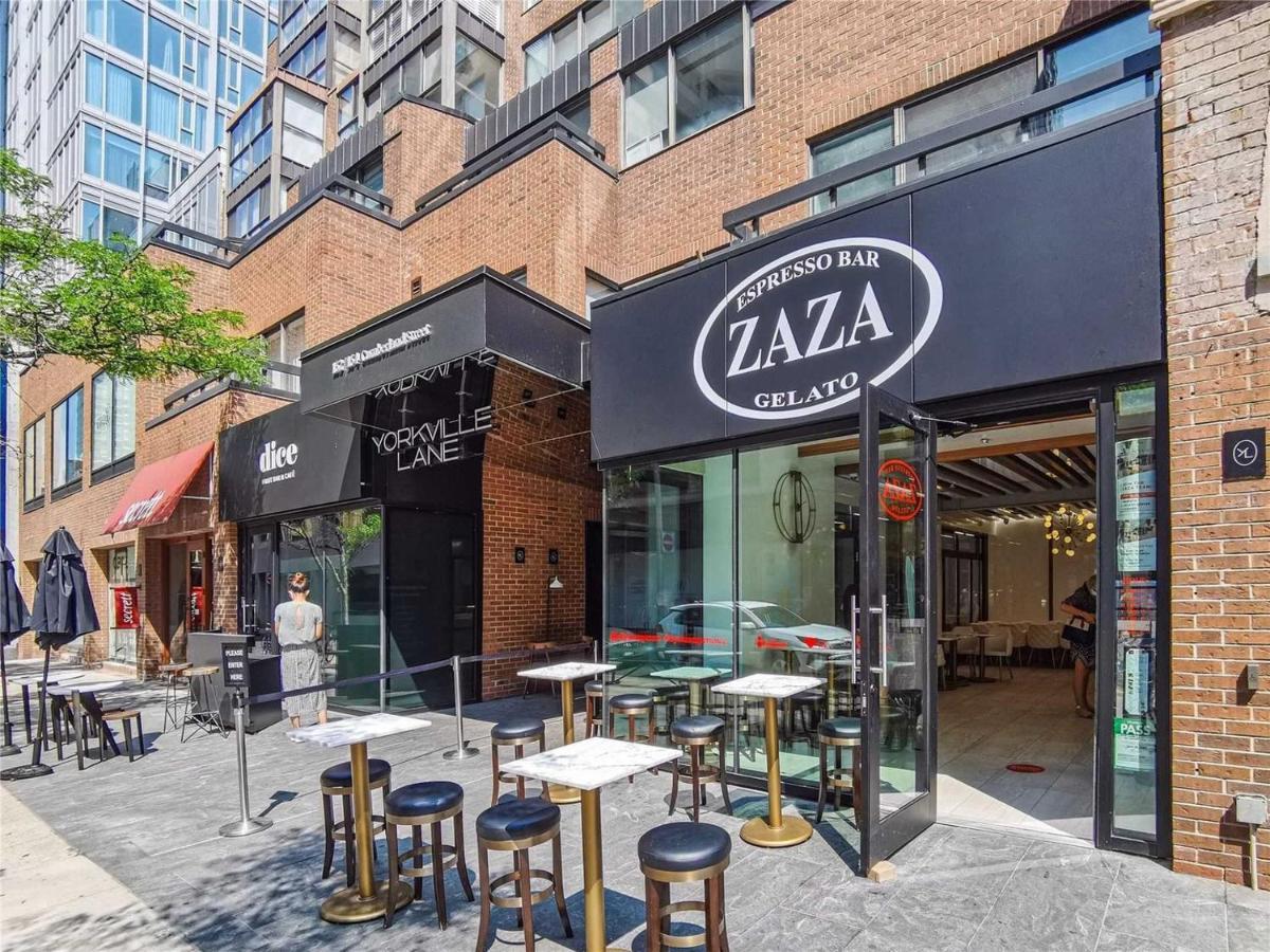 2 Bedroom Plus Den Condo Toronto Kültér fotó